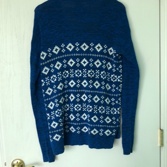 Festive holiday cardigan - Picture 7 of 8